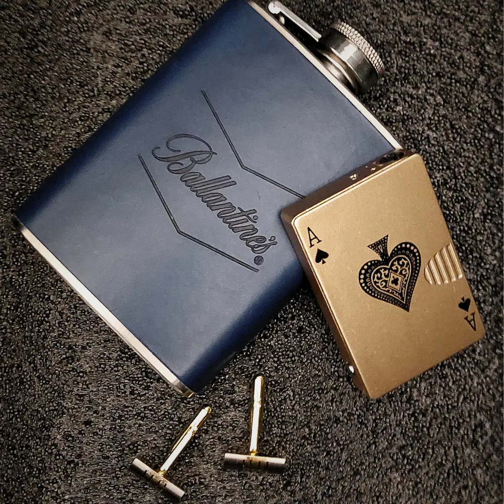 Royal-flush-lighter-gold-4