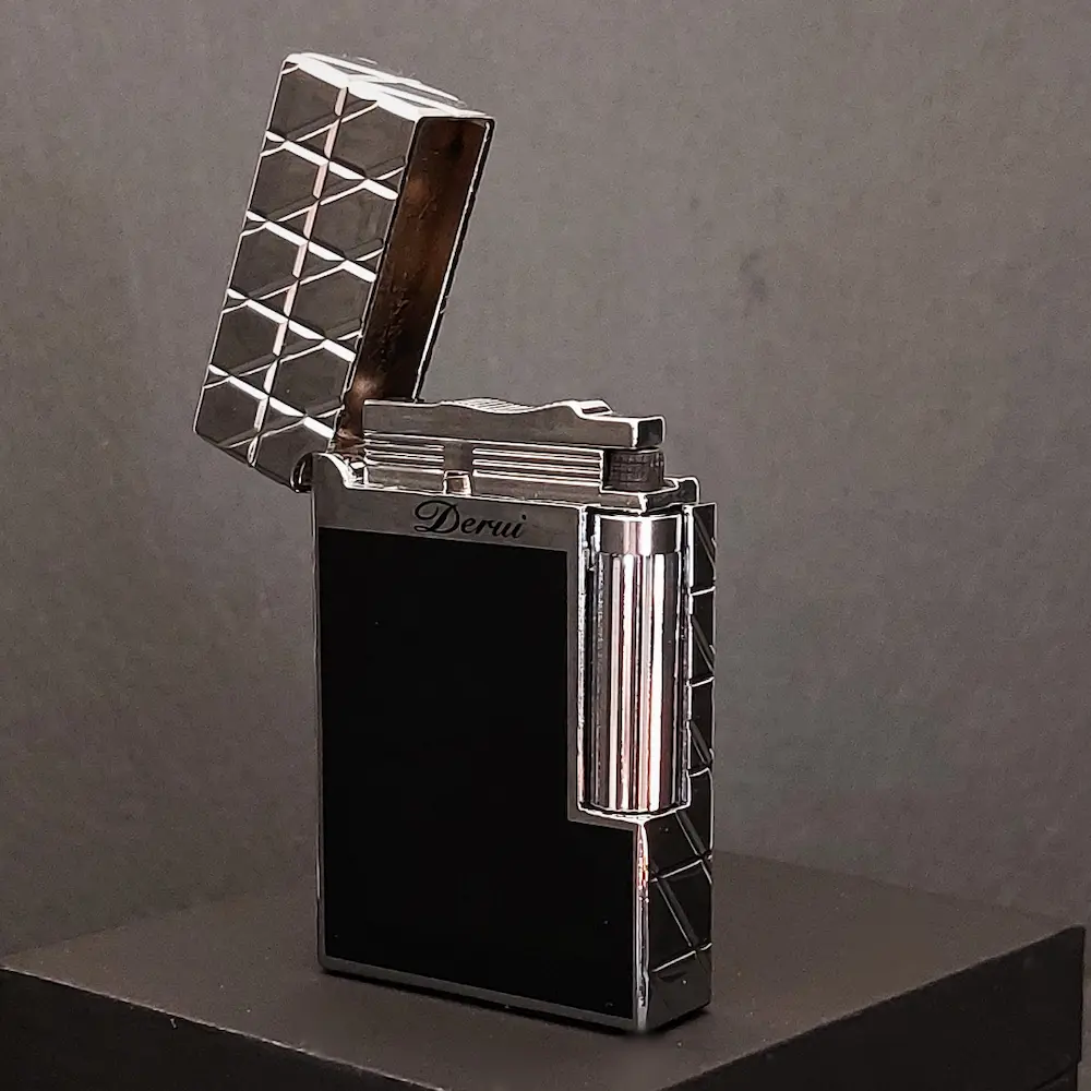 Timeless-prestige-lighter-2