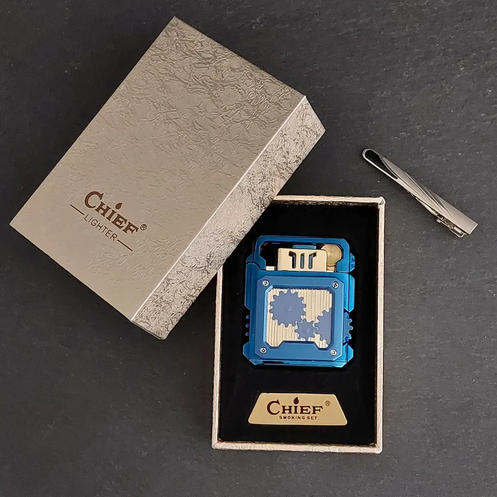 bb-blue-gears-petrol-lighter-1