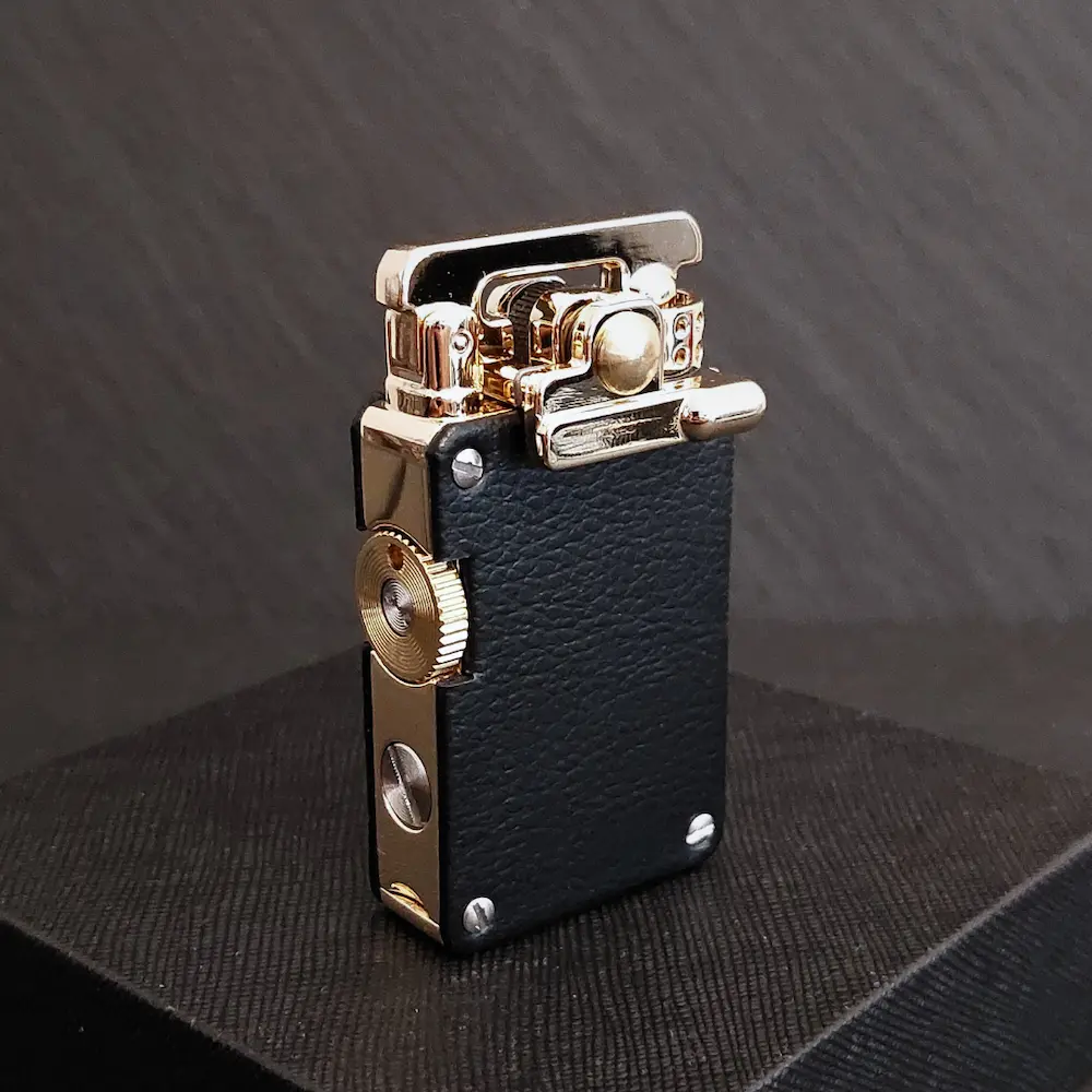 bb-leather-lighter-black-2